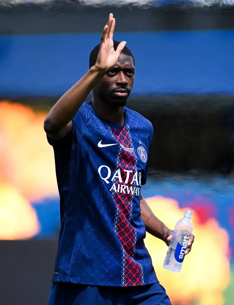 EAST RUTHERFORD, NEW JERSEY – JULY 09: Ousmane Dembele #10 of Paris Saint-Germain acknowledges the crowd prior to the FIFA Club World Cup 2025 semi-final match between Paris Saint-Germain and Real Madrid CF at MetLife Stadium on July 09, 2025 in East Rutherford, New Jersey. (Photo by David Ramos/Getty Images)