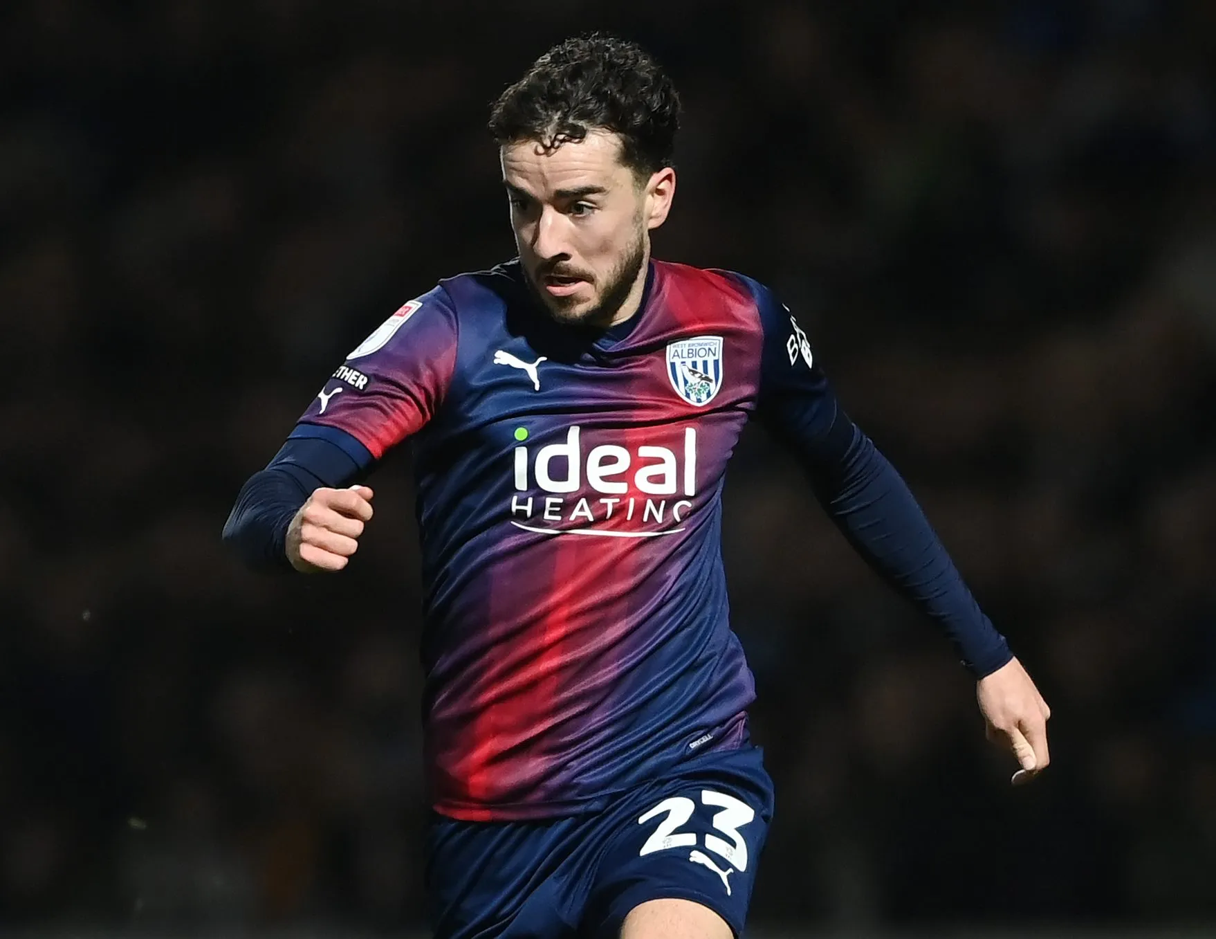 LONDON, ENGLAND – MARCH 06: Mikey Johnston of West Bromwich Albion runs with the ball whilst under pressure from Jimmy Dunne of Queens Park Rangers during the Sky Bet Championship match between Queens Park Rangers and West Bromwich Albion at Loftus Road on March 06, 2024 in London, England. (Photo by Alex Davidson/Getty Images)