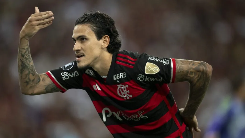 Pedro se pronuncia sobre polêmica com Filipe Luís no Flamengo. Foto: Jorge Rodrigues/AGIF