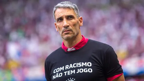 Vojvoda tecnico do Fortaleza durante partida contra o Vasco no estadio Arena Castelao pelo campeonato BRASILEIRO A 2023.
