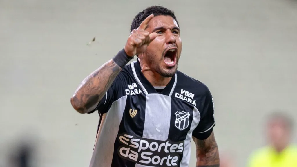 Galeano, jogador do Ceará. Foto: Baggio Rodrigues/AGIF
