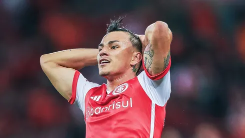 RS – PORTO ALEGRE – 16/09/2024 – BRASILEIRO A 2024, INTERNACIONAL X CUIABA – Alexandro Bernabei jogador do Internacional durante partida contra o Cuiaba no estadio Beira-Rio pelo campeonato Brasileiro A 2024. Foto: Giancarlo Santorum/AGIF