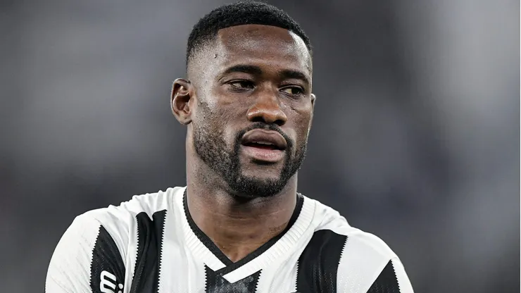 - Bastos jogador do Botafogo