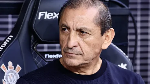Ramon Diaz quando era técnico do Corinthians