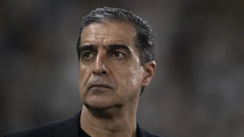 Renato Paiva deixou o Botafogo após derrota para o Palmeiras.