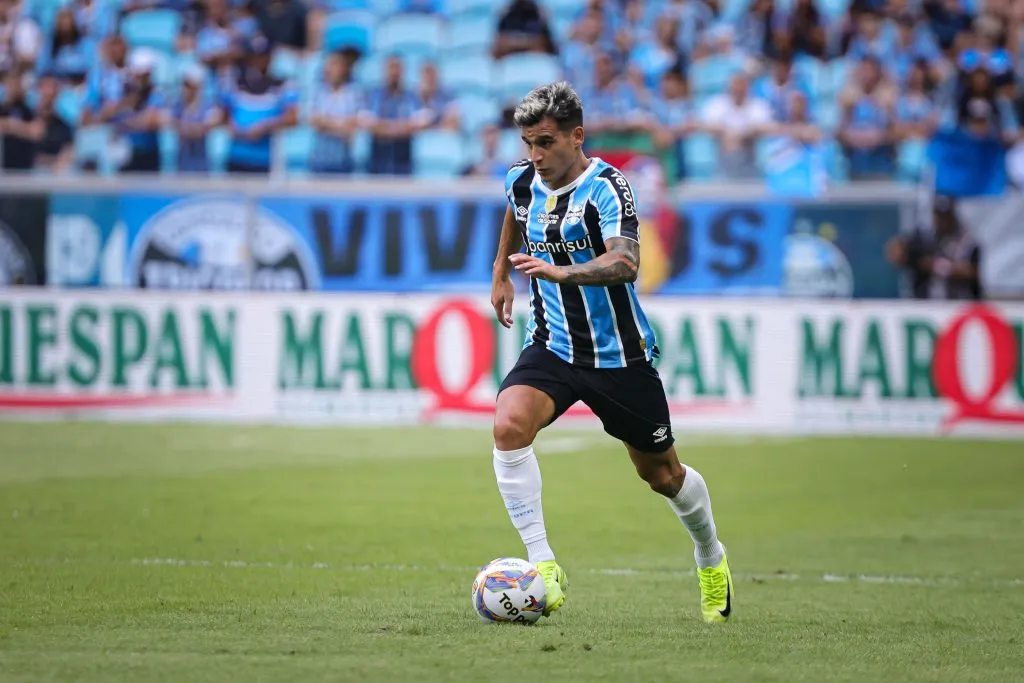 Franco Cristaldo em ação pelo Grêmio. Foto: Maxi Franzoi/AGIF