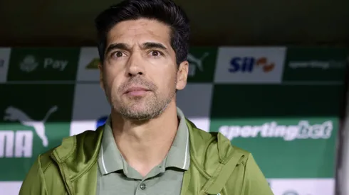 Abel tecnico do Palmeiras durante partida contra o Mirassol no estadio Arena Allianz Parque pelo campeonato Brasileiro A 2025. Foto: Marcello Zambrana/AGIF