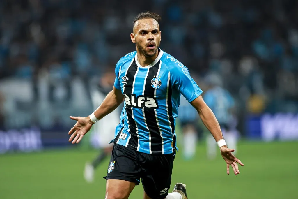 Martin Braithwaite estava fora por conta de dores no tornozelo. Foto: Maxi Franzoi/AGIF
