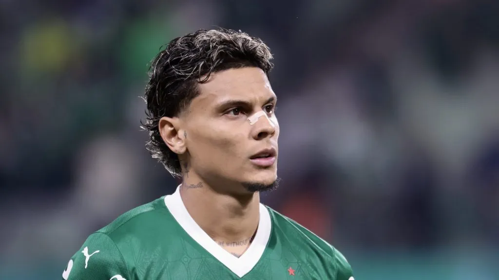 Palmeiras não quer negociar mais ninguém após Rios - Foto: Marcello Zambrana/AGIF.