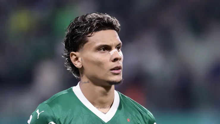 Richard Rios pode ser a última saída no Palmeiras em 2025.