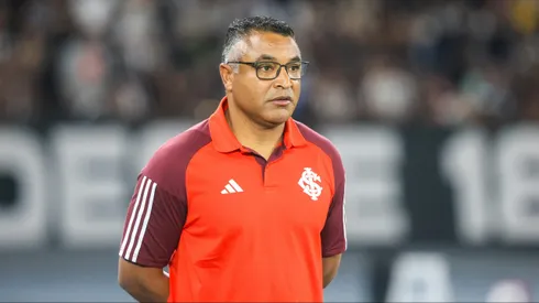 Roger Machado durante jogo do Internacional. Foto: Ricardo Duarte / Internacional