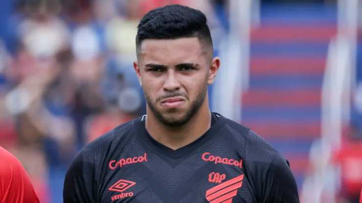 Mycael goleiro do Athletico-PR durante partida contra o Andraus no estadio Durival de Britto pelo campeonato Paranaense 2025. Foto: Robson Mafra/AGIF