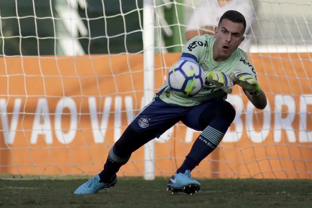 Marcelo Grohe atuando no Grêmio em 2018 – Foto: Luciano Belford/AGIF
