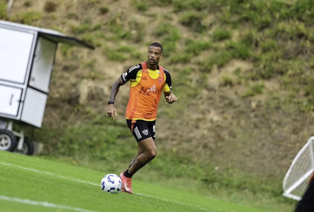 Caio Paulist durante treino do Galo. Foto: Atlético