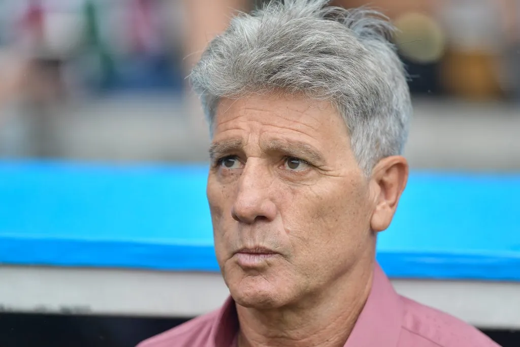 RJ – RIO DE JANEIRO – 06/04/2025 – BRASILEIRO A 2025, FLUMINENSE X BRAGANTINO – Renato Gaucho tecnico do Fluminense durante partida contra o Bragantino no estadio Maracana pelo campeonato Brasileiro A 2025. Foto: Thiago Ribeiro/AGIF