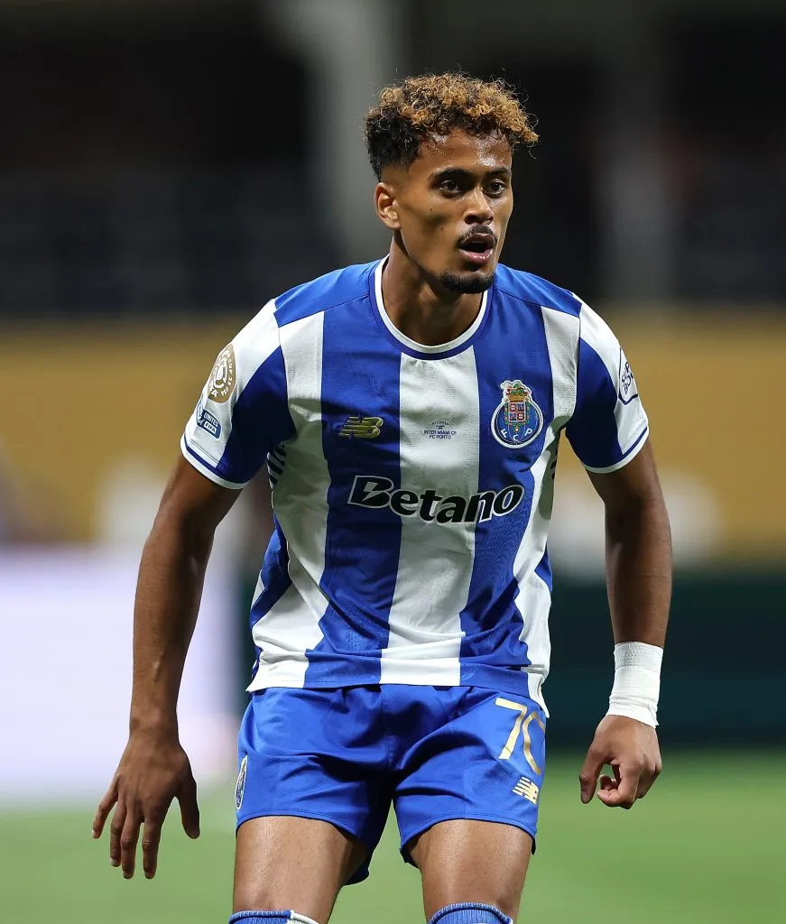 ATLANTA, GEORGIA – JUNE 19:  Goncalo Borges #70 of FC Porto looks on during the second half of the FIFA Club World Cup 2025 group A match between Internacional CF Miami and FC Porto at Mercedes-Benz Stadium on June 19, 2025 in Atlanta, Georgia. (Photo by Kevin C. Cox/Getty Images)