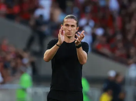Torcedores do Flamengo detonam Filipe Luís por ignorar jogadores