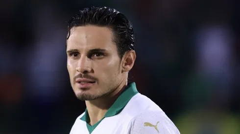 Veiga continuará no Palmeiras.