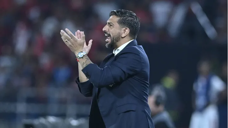 Emiliano Díaz coloca 'cláusula Corinthians' em seu contrato com o Olimpia