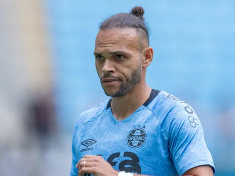 Grêmio tem nove jogadores pendurados para jogo deste sábado (19)