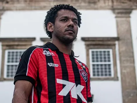 Vitória comunica rescisão de contrato com Romarinho