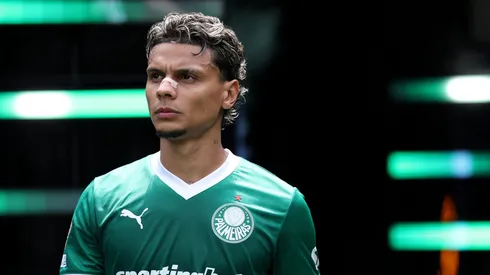 Richard Ríos em partida pelo Palmeiras. (Photo by Francois Nel/Getty Images)