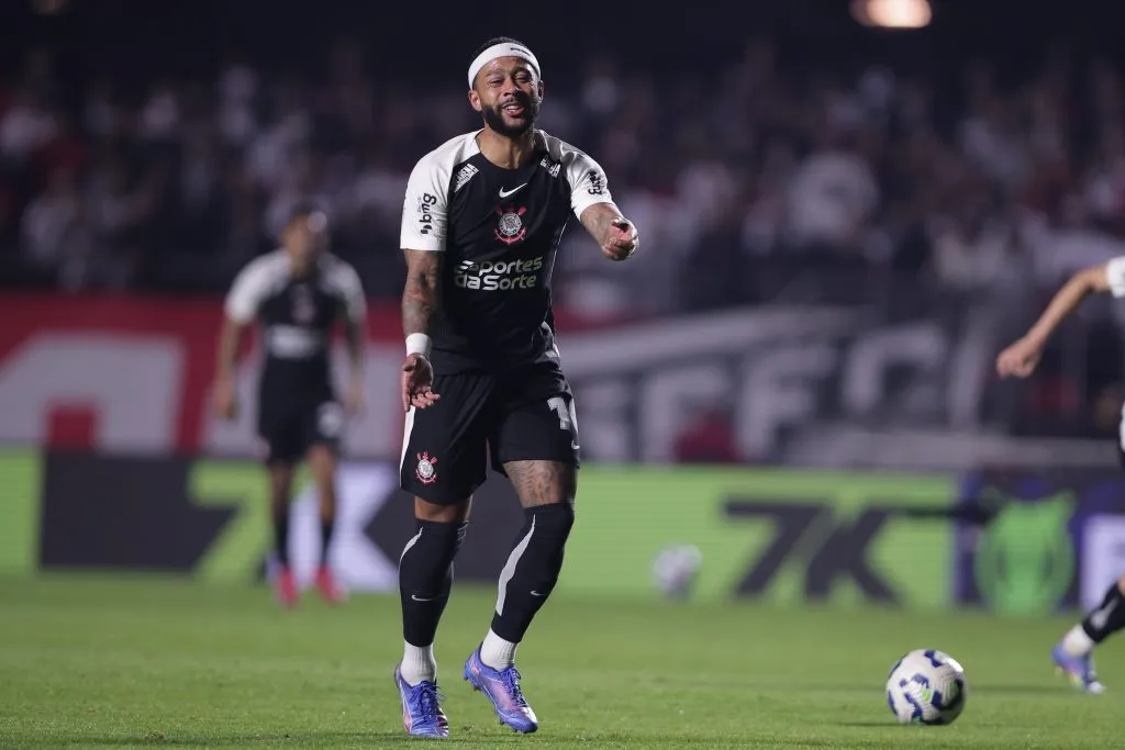 Depay, atacante do Corinthians. Foto: Ettore Chiereguini/AGIF