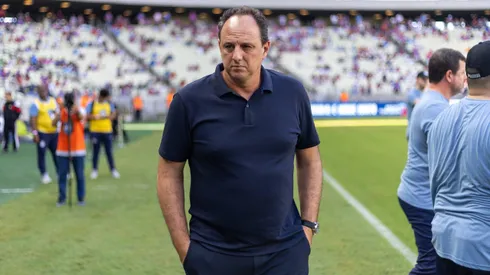 Rogerio ceni tecnico do Bahia durante partida contra o Fortaleza no estadio Arena Castelao pelo campeonato Brasileiro A 2025. Foto: Baggio Rodrigues/AGIF