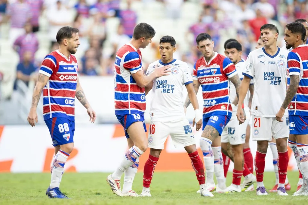 Erick pulga jogador do Bahia durante partida contra o Fortaleza no estadio Arena Castelao pelo campeonato Brasileiro A 2025. Foto: Baggio Rodrigues/AGIF