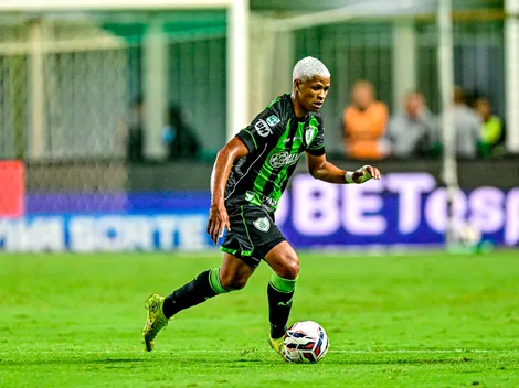 Fernando Diniz confirma retorno de Cauan Barros ao Vasco