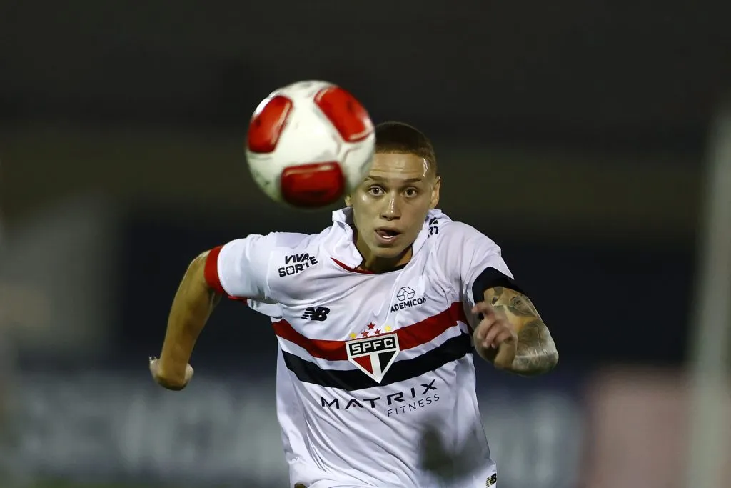 Maik pode ser titular na Copa do Brasil – Foto: Thiago Calil/AGIF.