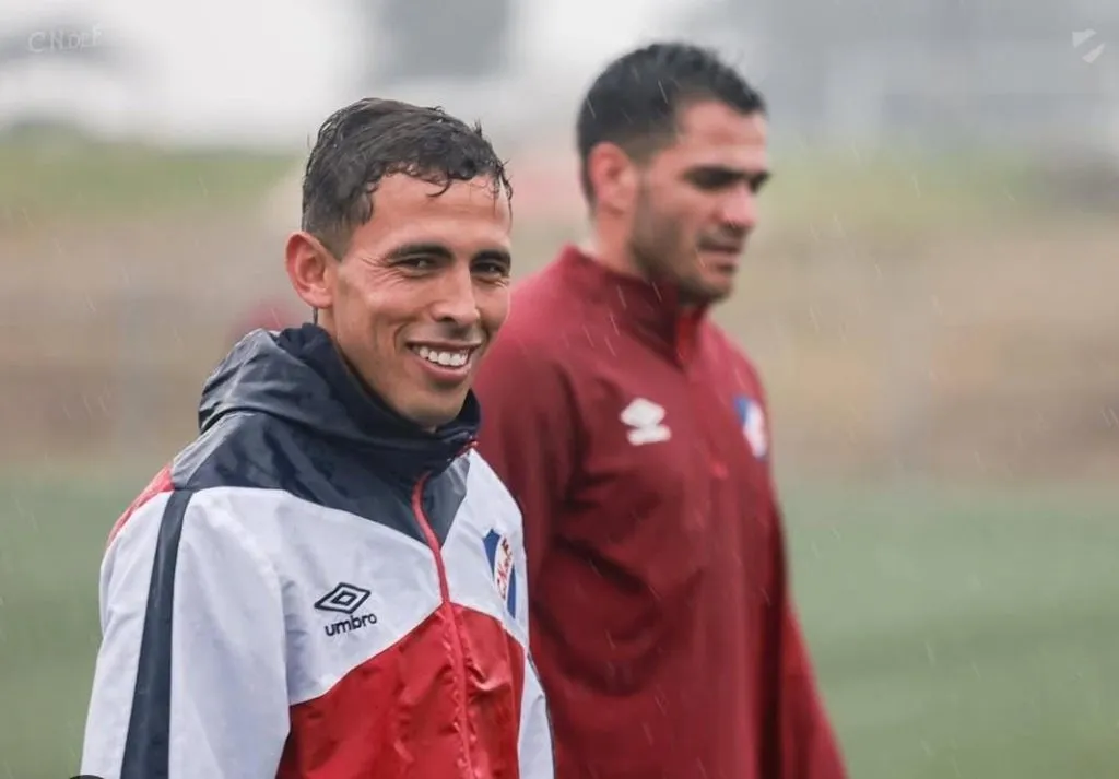 Christian Oliva treinando pelo Nacional-URU – Foto: Reprodução/Nacional-URU