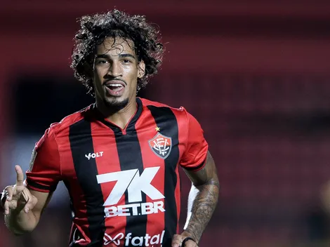 Jogador do Vitória tem lesão leve e fica no departamento médico