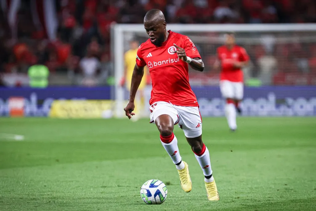 BA – PORTO ALEGRE – 08/11/2023 – BRASILEIRO A 2023, INTERNACIONAL X FLUMINENSE – Enner Valencia jogador do Internacional durante partida contra o Fluminense no estadio Beira-Rio pelo campeonato Brasileiro A 2023. Foto: Maxi Franzoi/AGIF
