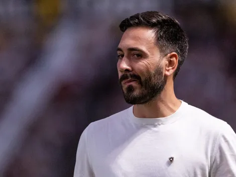 Botafogo encaminha saída de Patrick de Paula para o Estoril, de Portugal