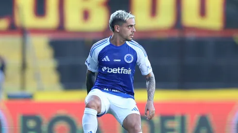 Fagner está fora de Corinthians x Cruzeiro.