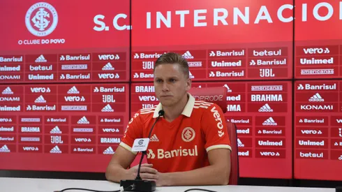 Alexandre Alemão em apresentação no Inter. Foto Ricardo Duarte/Internacional