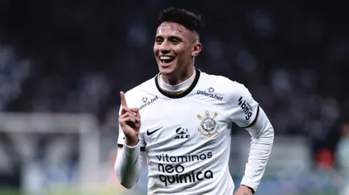 SP – Sao Paulo – 11/06/2022 – BRASILEIRO A 2022, CORINTHIANS X JUVENTUDE – Gustavo Mantuan jogador do Corinthians comemora seu gol durante partida contra o Juventude no estadio Arena Corinthians pelo campeonato Brasileiro A 2022. Foto: Ettore Chiereguini/AGIF
