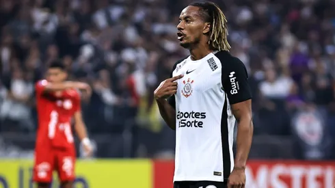 Andre Carrillo jogador do Corinthians durante partida contra o America de Cali no estadio Arena Corinthians pelo campeonato Copa Sul-americana 2025.