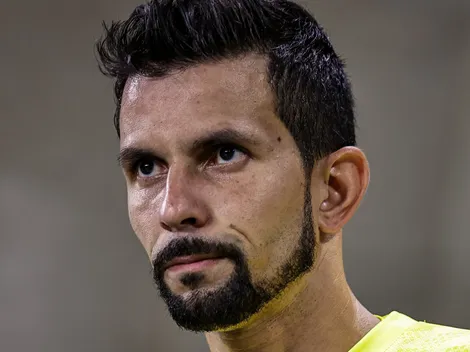 Torcida do Flu reage a falha de Marcos Felipe no Bahia