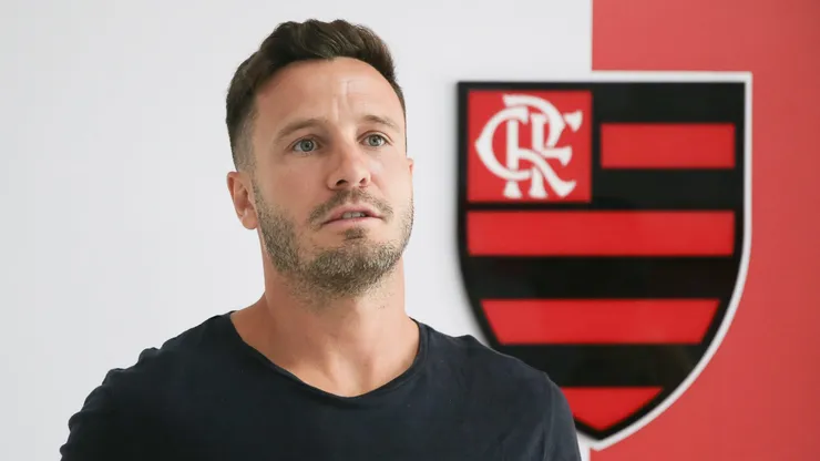 Saúl Ñíguez é apresentado no Flamengo. Foto: Gilvan de Souza/Flamengo