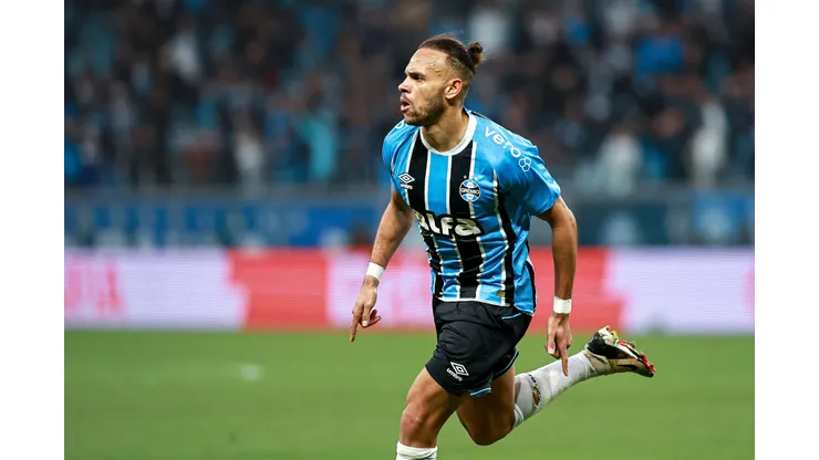 Braithwaite, jogador do Grêmio