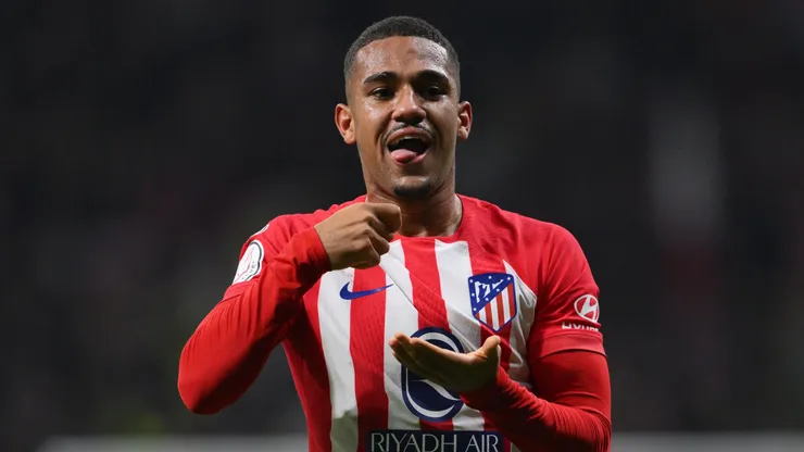 MADRID, SPAIN - JANUARY 18: Samuel Lino of Atletico Madrid celebrates scoring his team's first goal during the Copa del Rey Round of 16 match between Atletico Madrid and Real Madrid CF at Civitas Metropolitano Stadium on January 18, 2024 in Madrid, Spain. (Photo by David Ramos/Getty Images)