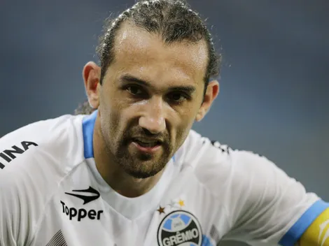 Barcos elimina o Grêmio e sofre ação da torcida