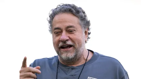 Casares negocia com reforço para o São Paulo.