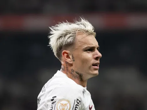 Grêmio negocia com Roger Guedes e torcida sugere craques europeus