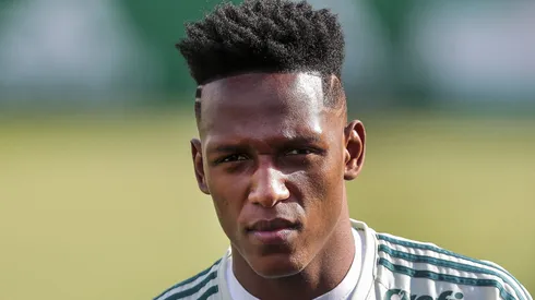 Yerry Mina jogou no Palmeiras entre 2016 e 2017. Foto: Ale Cabral/AGIF