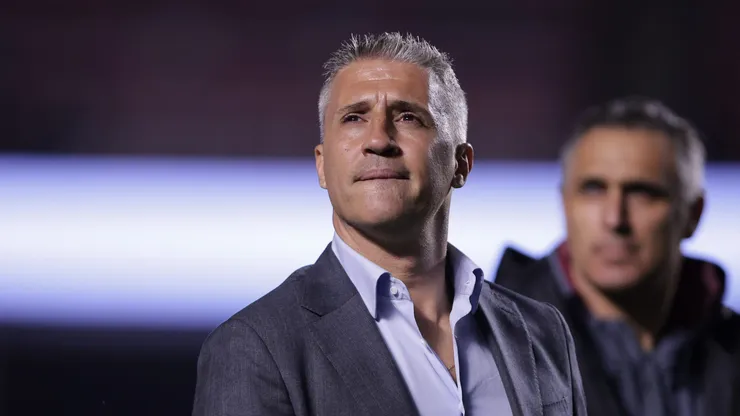 SP - SAO PAULO - 19/07/2025 - BRASILEIRO A 2025, SAO PAULO X CORINTHIANS - Hernan Crespo tecnico do Sao Paulo durante partida contra o Corinthians no estadio Morumbi pelo campeonato Brasileiro A 2025. Foto: Ettore Chiereguini/AGIF