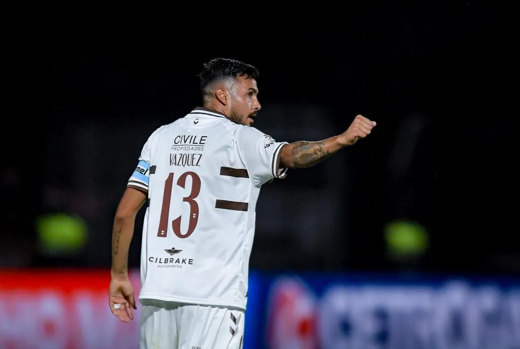 Ignacio Vázquez durante jogo do Platense. (Foto: Marcelo Endelli/Getty Images)