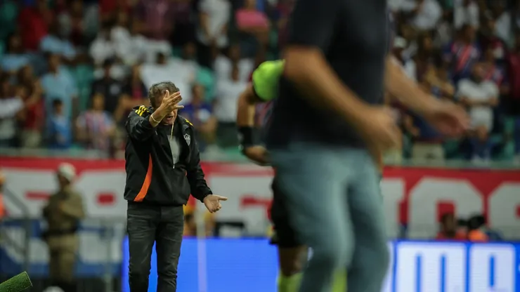Cuca, do Atlético-MG, manda recado antes de duelo com Flamengo. Pedro Souza / Atlético